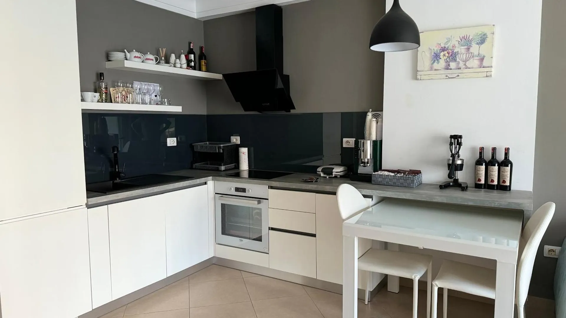L&B Modern Apartment Vlorë 0*,  알바니아