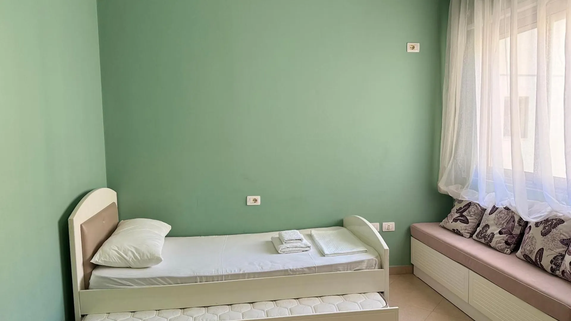 L&B Modern Apartment Vlore Albania
